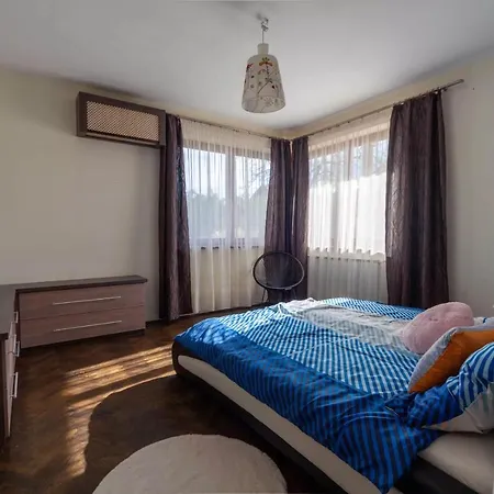 Relax House *
